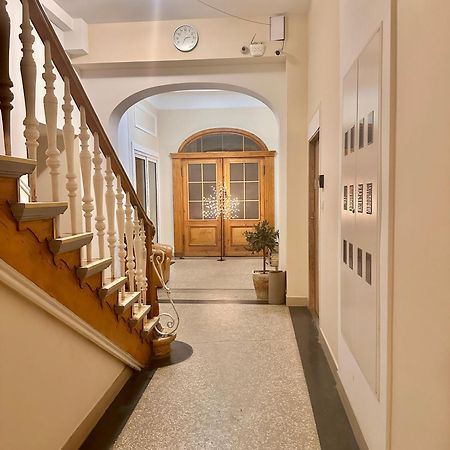 Klimatyczny Apartament Nr 8 Z Widokiem Na Gory Sowie เบียลาวา ภายนอก รูปภาพ