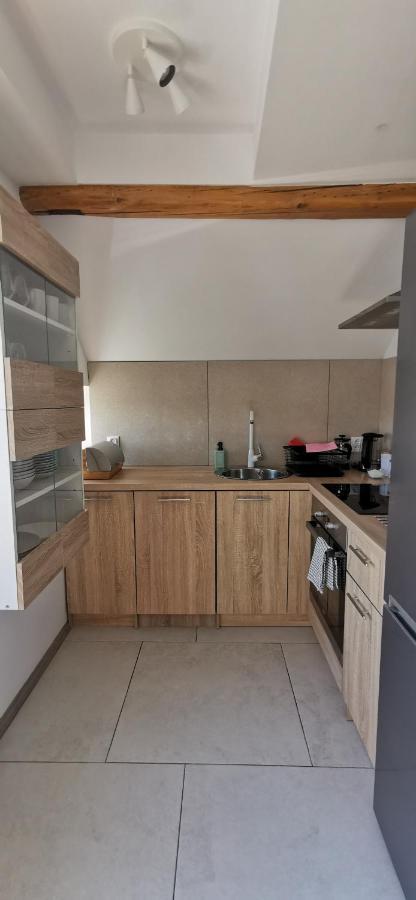 Klimatyczny Apartament Nr 8 Z Widokiem Na Gory Sowie เบียลาวา ภายนอก รูปภาพ