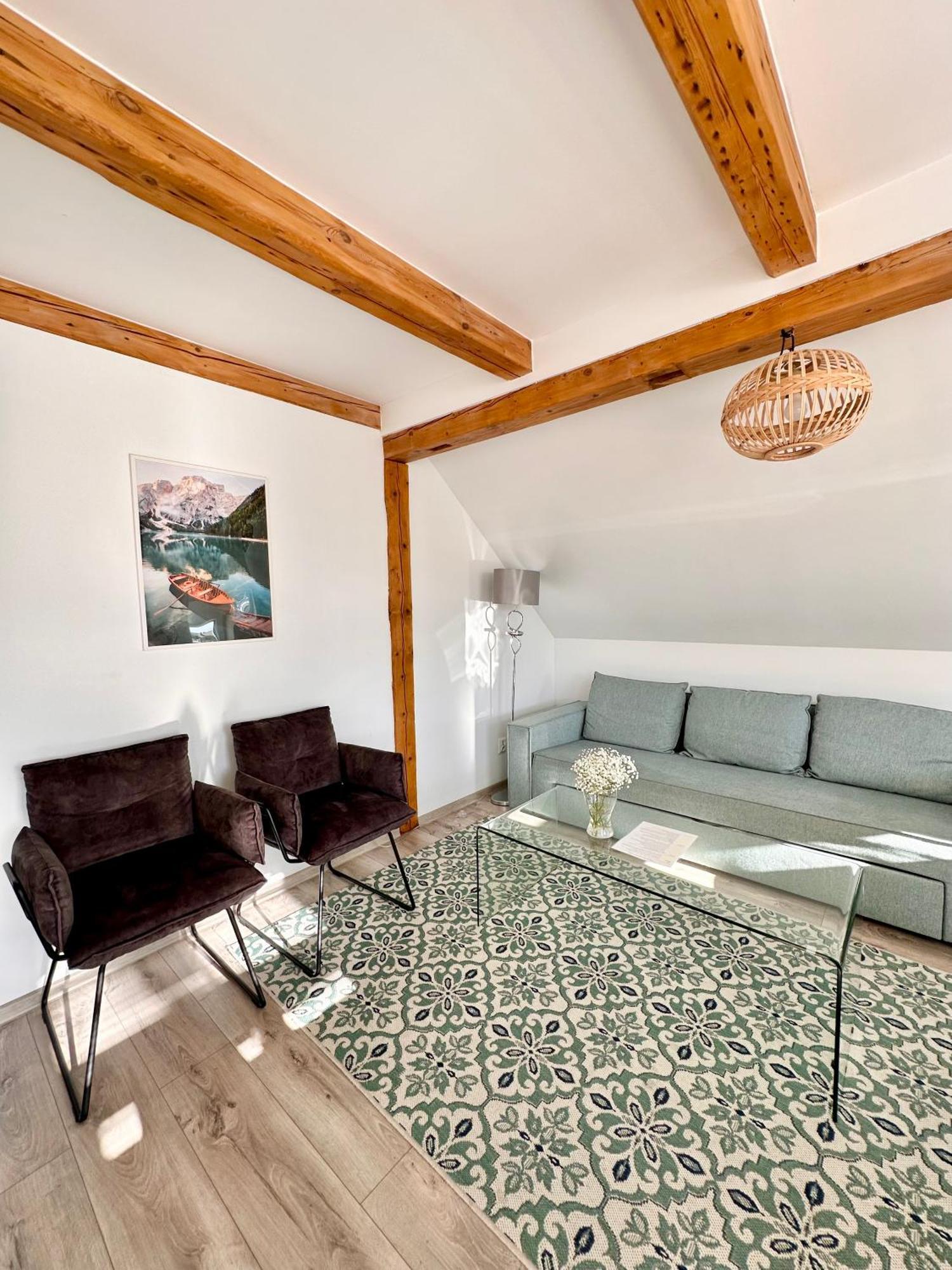 Klimatyczny Apartament Nr 8 Z Widokiem Na Gory Sowie เบียลาวา ภายนอก รูปภาพ
