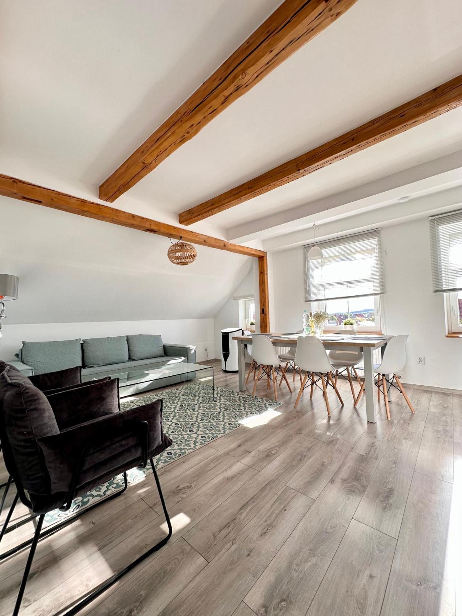 Klimatyczny Apartament Nr 8 Z Widokiem Na Gory Sowie เบียลาวา ภายนอก รูปภาพ